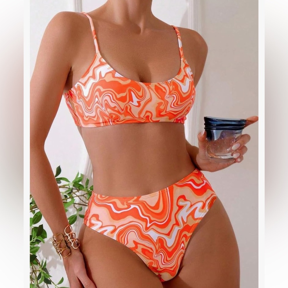 NWT Orange Swirl Bikini Matching Set🌴